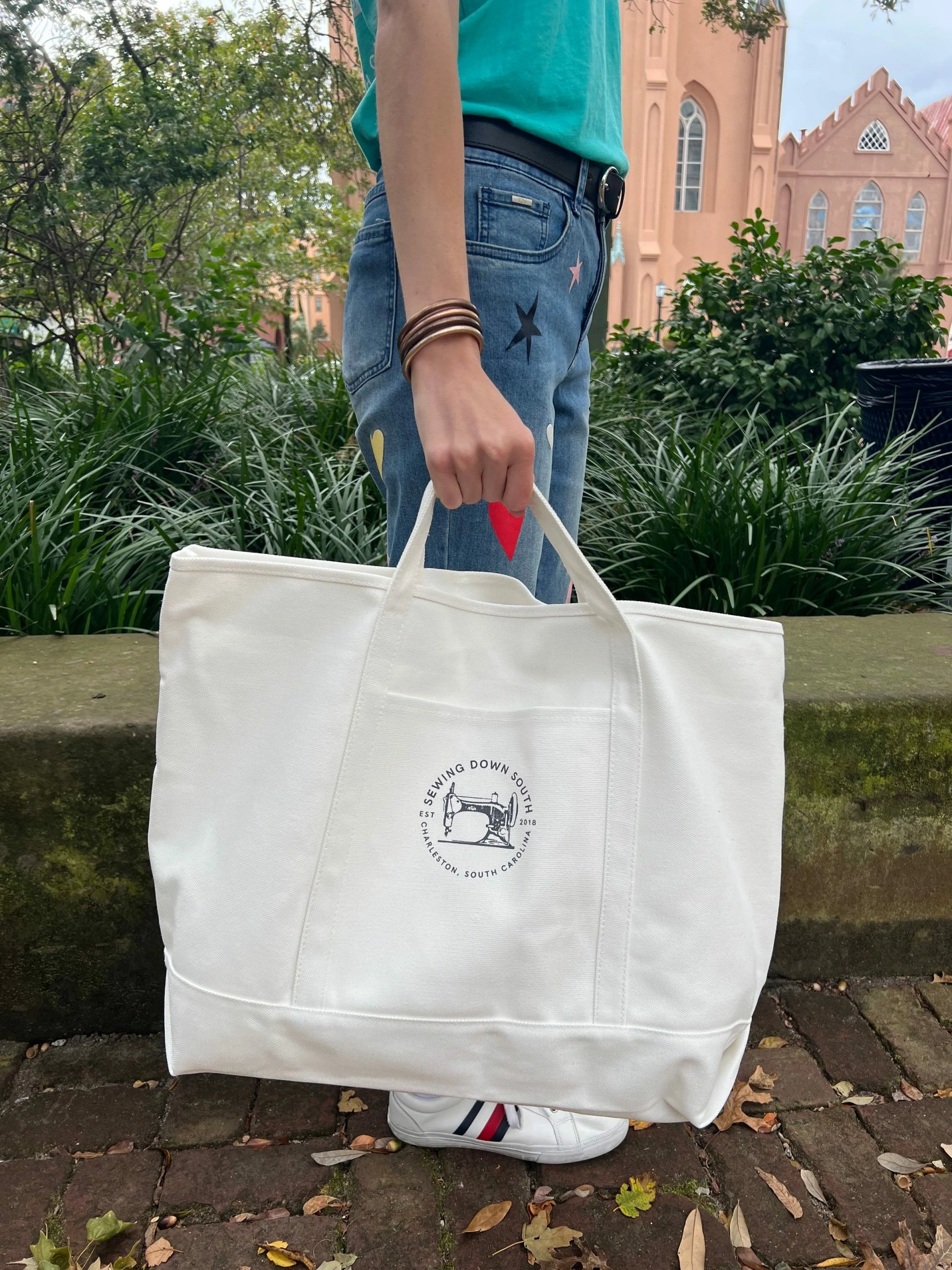 Sewing Down South *SEW NEW* SDS Canvas Tote Bag With Pocket 4 Sewing Down South *SEW NEW* SDS Canvas Tote Bag With Pocket - Image 4