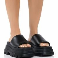 AZALEA WANG BERNARD FLATFORM SANDAL IN BLACK
