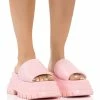 AZALEA WANG BERNARD FLATFORM SANDAL IN PINK