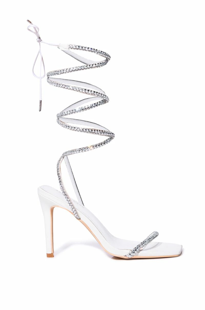 AZALEA WANG BROMLEY STRAPPY SANDAL IN WHITE 3 AZALEA WANG BROMLEY STRAPPY SANDAL IN WHITE - Image 3