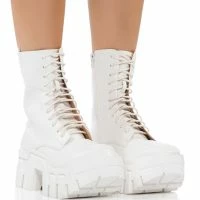 AZALEA WANG OLYMPIA WHITE CHUNKY BOOTIE