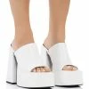 AZALEA WANG SHEBA CHUNKY SANDAL IN WHITE
