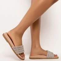 AZALEA WANG UNWIND WITH ME FLAT SANDAL IN NUDE