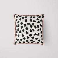Sewing Down South Modern Outdoor: Dots Pillow
