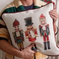 Sewing Down South HOLIDAY 2022: Nutcracker Holiday Pillow -Sewing Down South shop sds holiday22 224 websize 2400x
