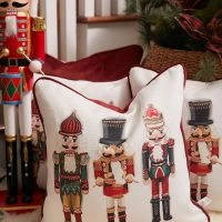 Sewing Down South HOLIDAY 2022: Nutcracker Holiday Pillow -Sewing Down South shop sds holiday22 234 websize 2400x