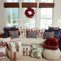 Sewing Down South HOLIDAY 2022: Nutcracker Holiday Pillow -Sewing Down South shop sds holiday22 267 websize 2400x