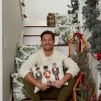 Sewing Down South HOLIDAY 2022: Nutcracker Lumbar Pillow -Sewing Down South shop sds holiday22 312 websize 2400x