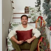 Sewing Down South HOLIDAY 2022: Nutcracker Lumbar Pillow -Sewing Down South shop sds holiday22 313 websize 2400x