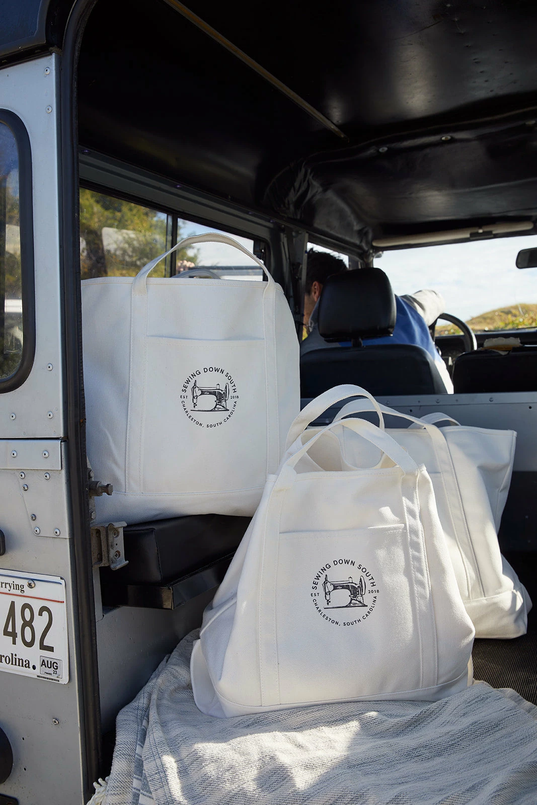 Sewing Down South *SEW NEW* SDS Canvas Tote Bag With Pocket 2 Sewing Down South *SEW NEW* SDS Canvas Tote Bag With Pocket - Image 2