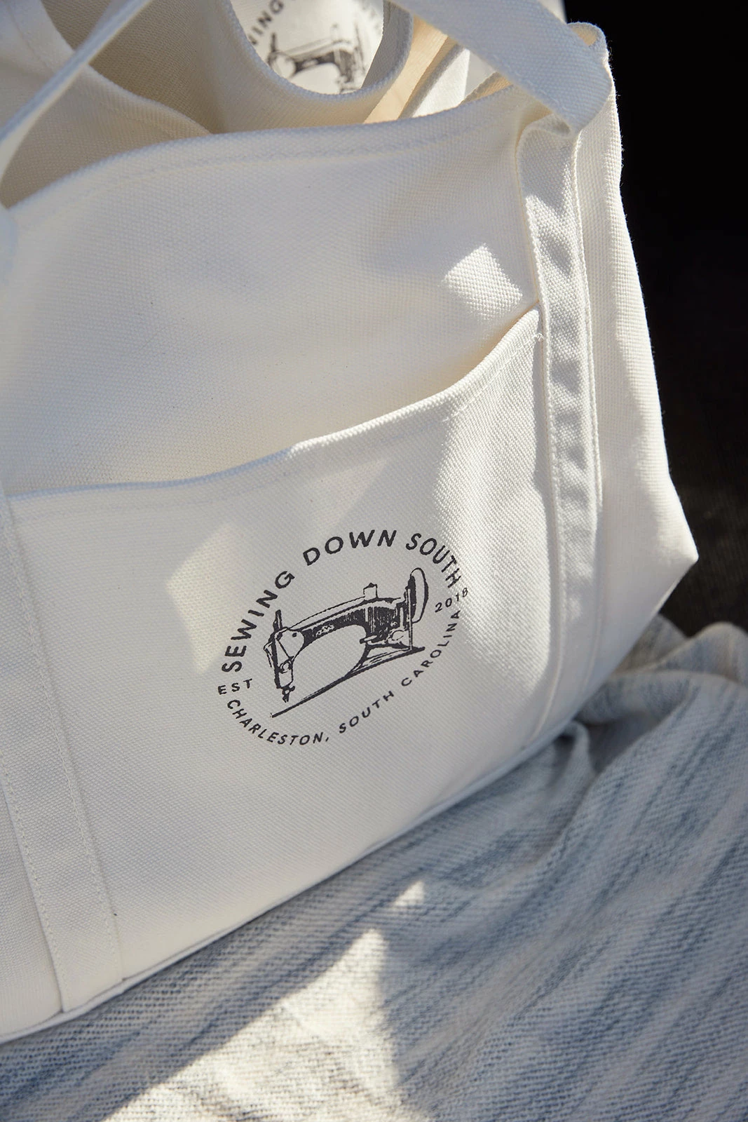 Sewing Down South *SEW NEW* SDS Canvas Tote Bag With Pocket 6 Sewing Down South *SEW NEW* SDS Canvas Tote Bag With Pocket - Image 6