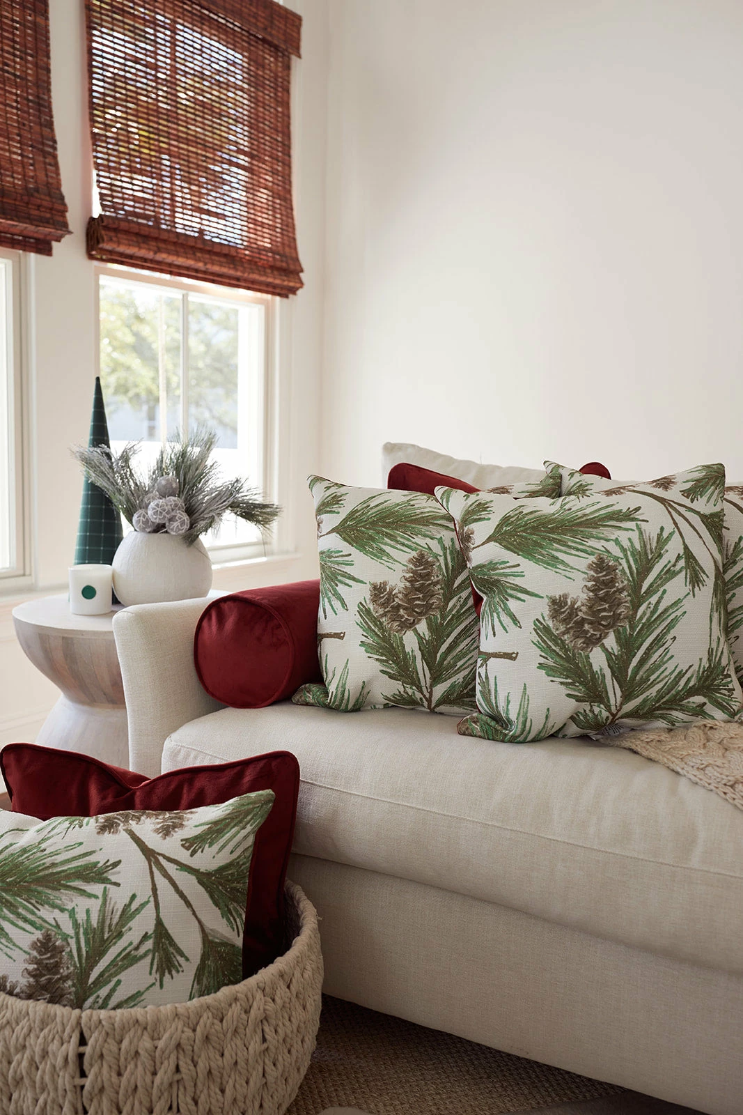 Sewing Down South HOLIDAY 2022: Pinecone Pillow 3 Sewing Down South HOLIDAY 2022: Pinecone Pillow - Image 3