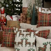 Sewing Down South HOLIDAY 2022: Holiday Reindeer Lumbar Pillow -Sewing Down South shop sds holiday22 83 websize 2400x