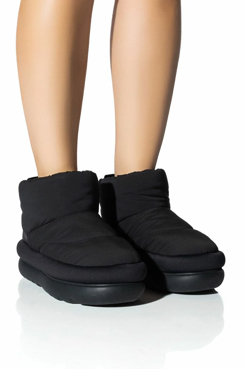 UGG CLASSIC MAXI MINI 1 UGG CLASSIC MAXI MINI