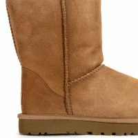 UGG WOMENS CLASSIC SHORT HERITAGE BOOTS -Sewing Down South shop ugg womens classic short heritage boots chestnut 5 5